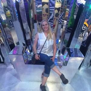 Meet your Posher, Jennifer